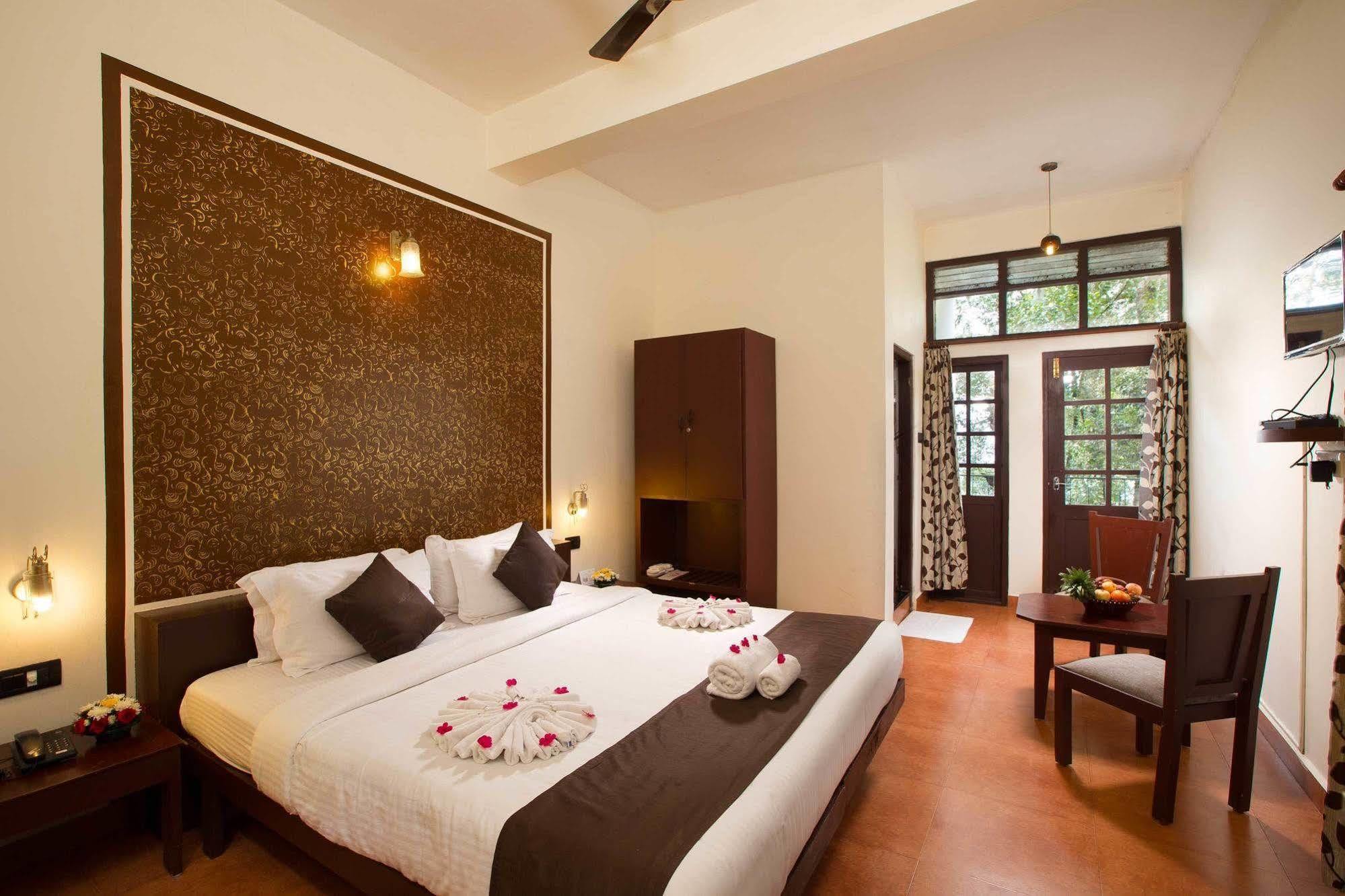 Madhumanthra Resort - Homestay Munnar Exteriör bild