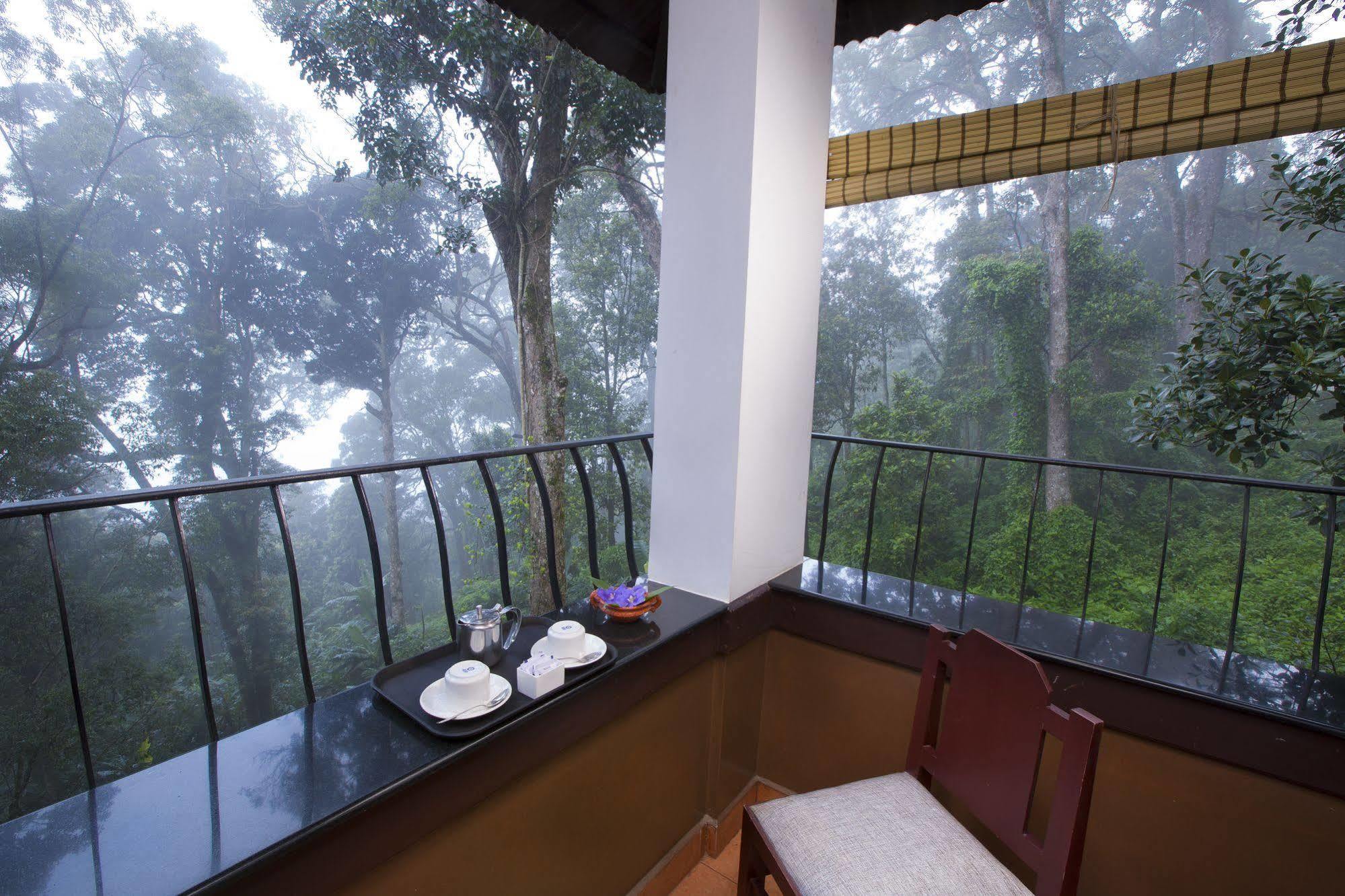 Madhumanthra Resort - Homestay Munnar Exteriör bild